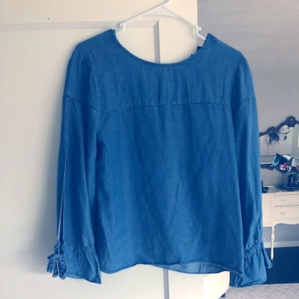 Banana Republic Chambray Top